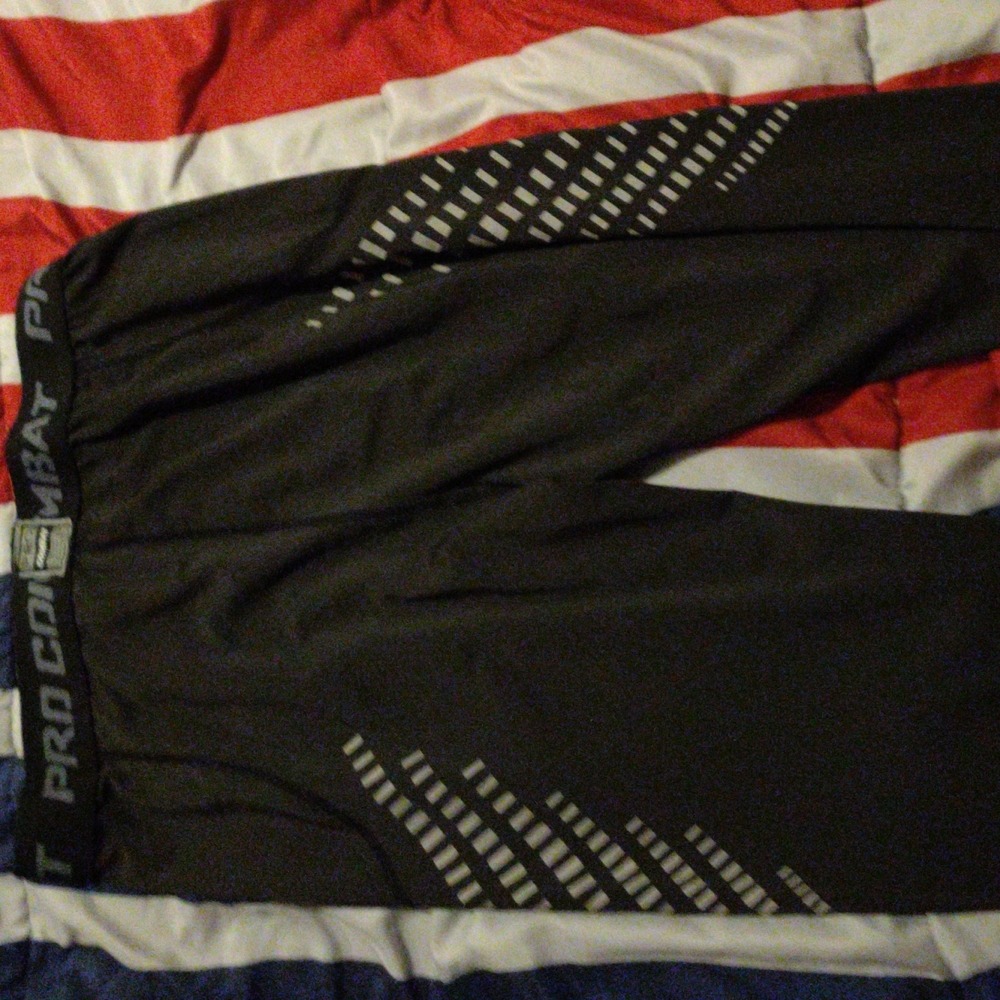 Pro Combat Compression Pants - Picture 2 of 2